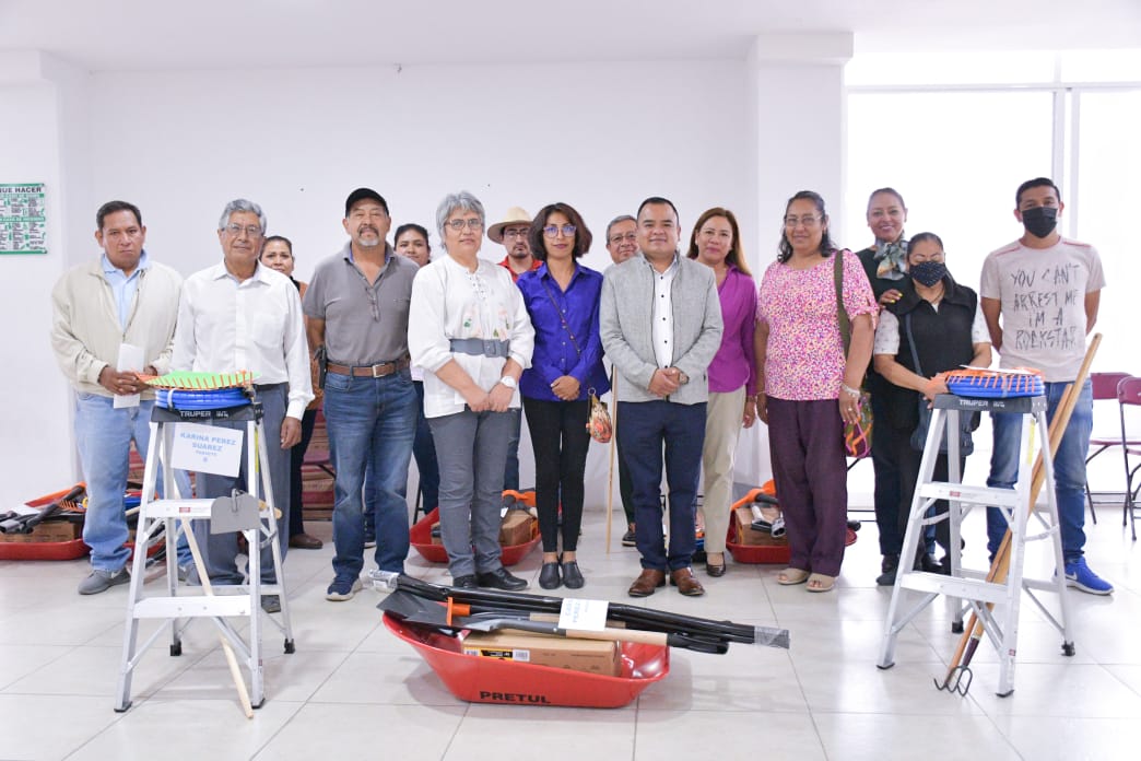 Emprende Ayuntamiento de Apetatitlán acciones en apoyo a la economía familiar